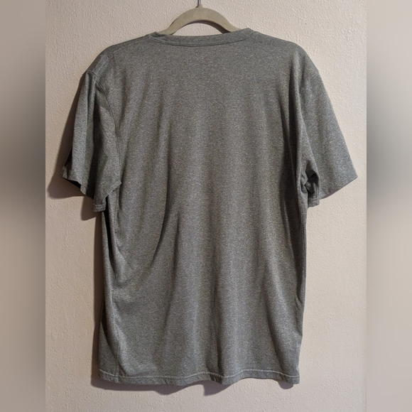 Nike Dri-Fit Iowa Hawkeyes Basketball Ball Tee, Size Large - Picture 2 of 5